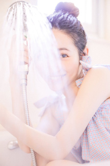 老八吃粑视频原版